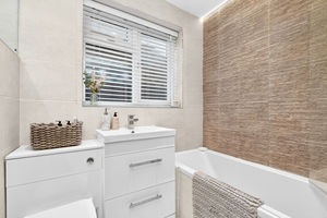 Photo 24- click for photo gallery